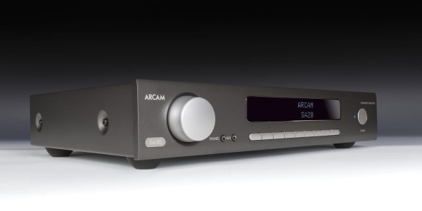 Arcam SA20: l'amplificatore integrato per l' Hi-Fi vero e conveniente.