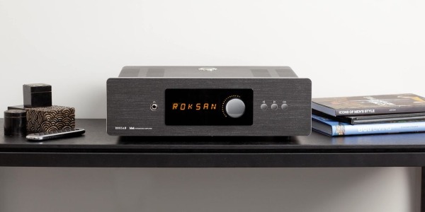 Roksan blak amplificatore integrato top di gamma