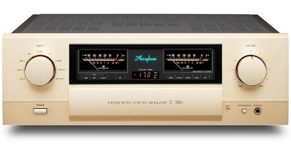 Accuphase E-380: Il porto sicuro dell'alta fedeltà