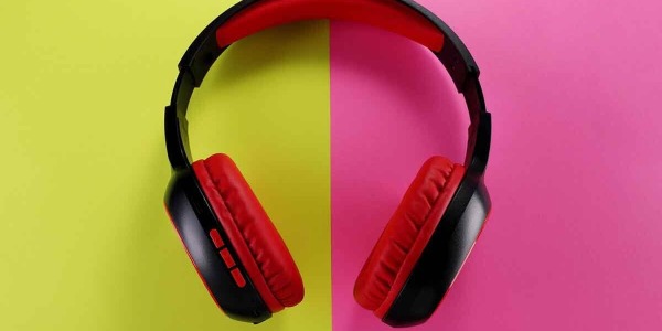 Le Cuffie Bluetooth fanno Male? Tutta la Verità