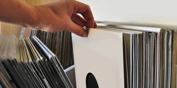 Vinili da collezione: quali sono i Dischi da Avere nella propria Raccolta?