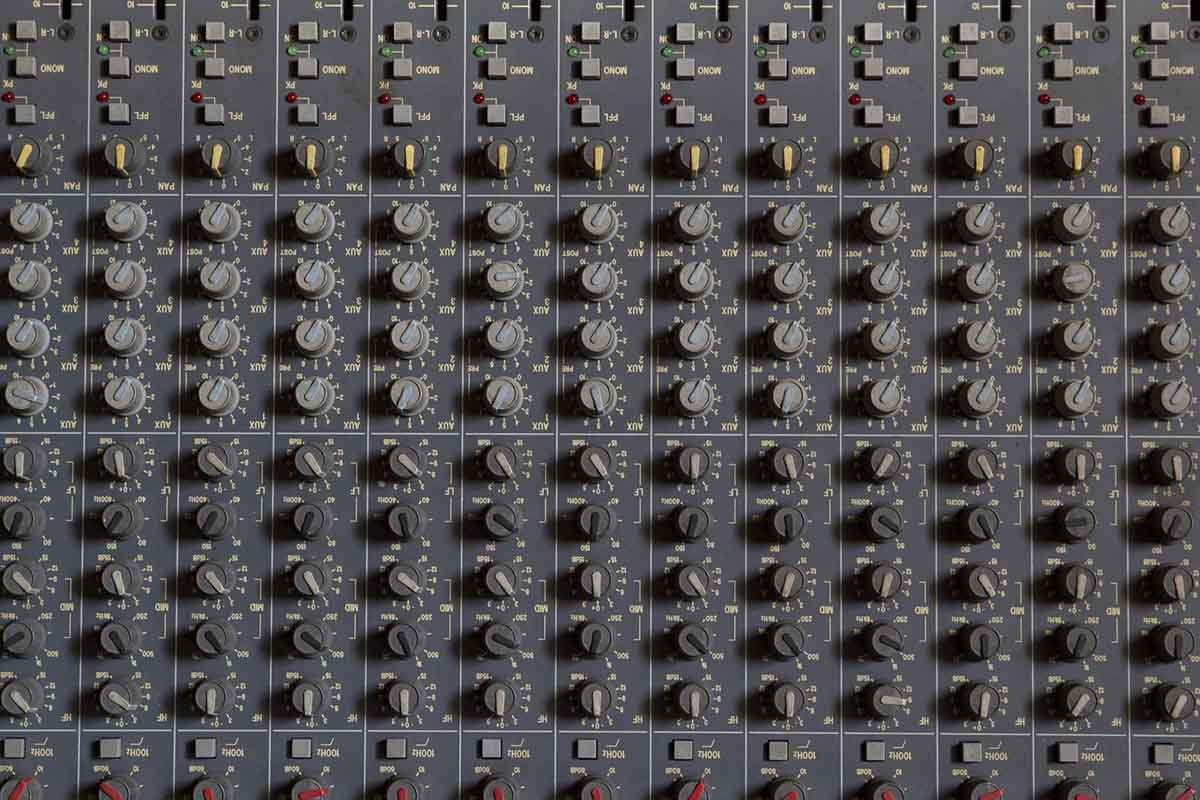 Analogico o digitale? Il confronto (non definitivo) tra i due segnali audio